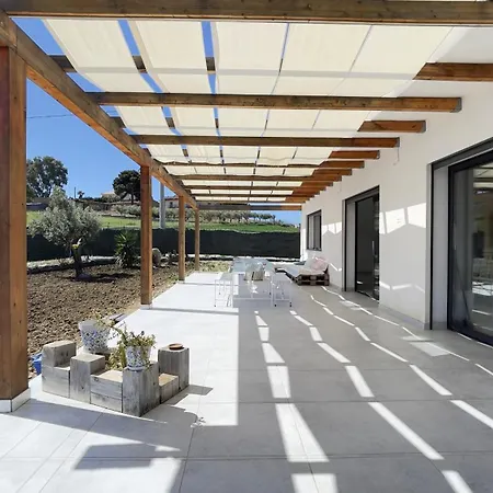 Ilizia - And Sea Agrigento