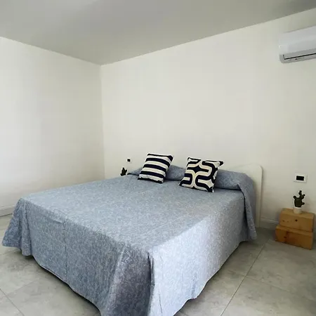 Ilizia - And Sea Guest house 3*